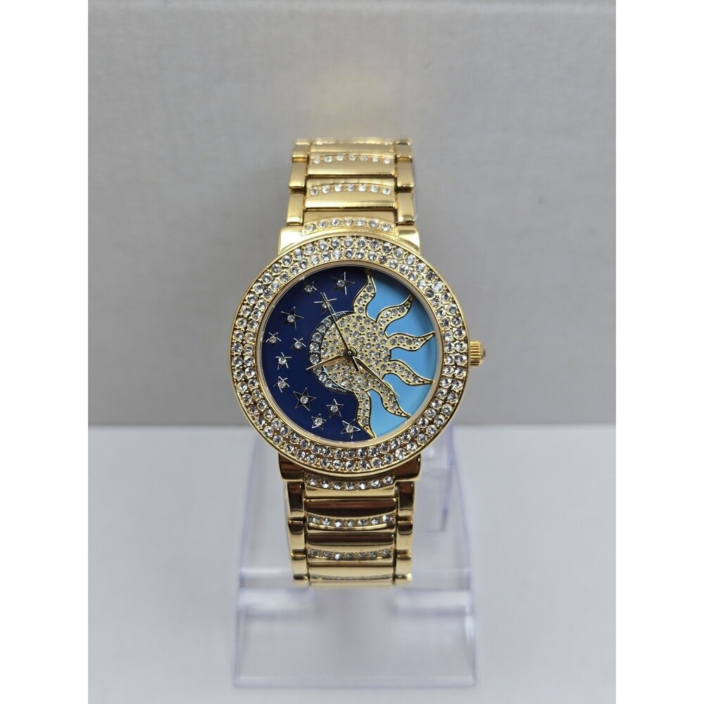 Victoria Wieck B8634 Gold Tone Crystal Sun Moon Celestial Blue Watch New Battery